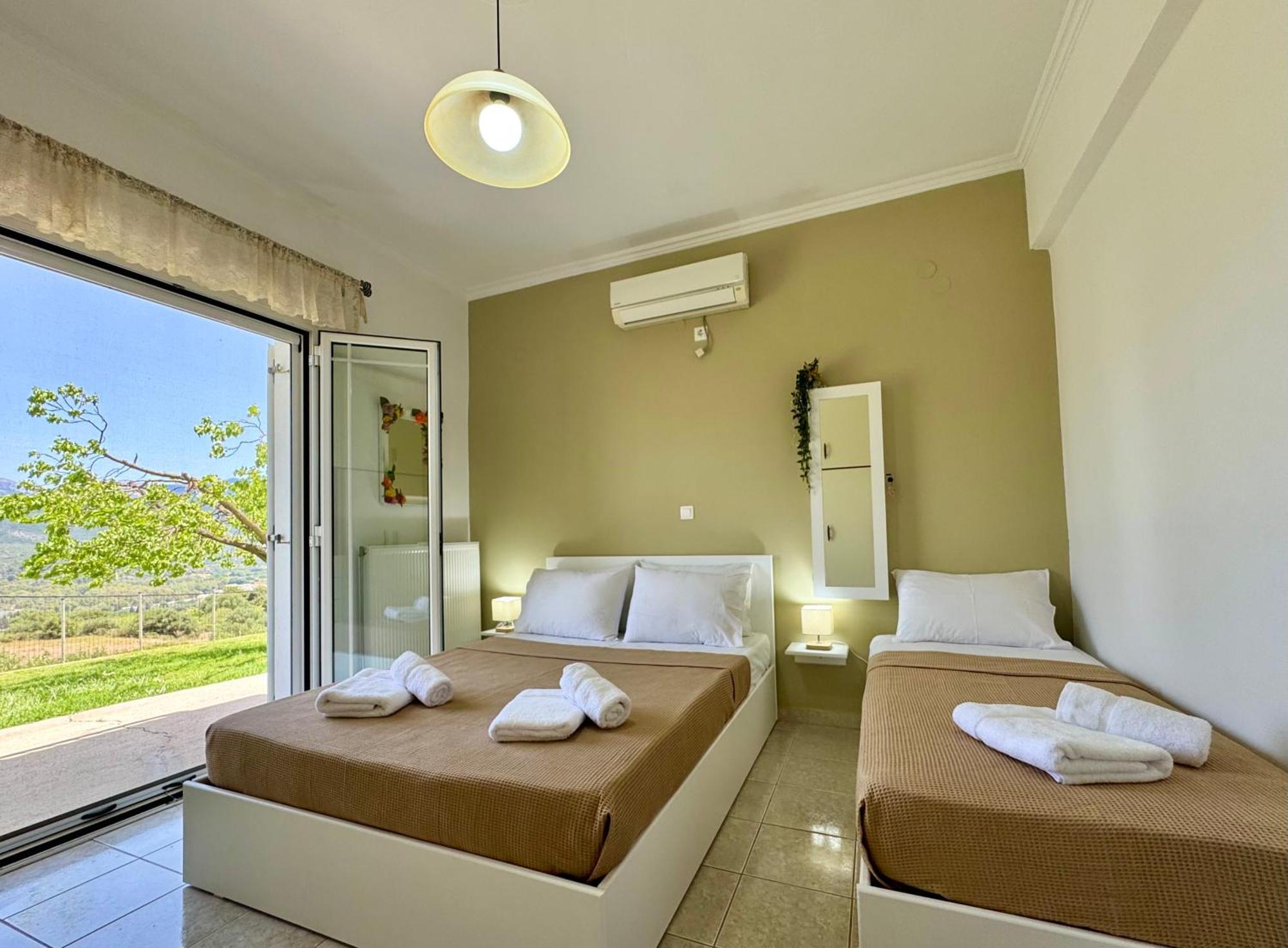 Villa Serenity Spilia Garden Floor 아르고스톨리온 외부 사진